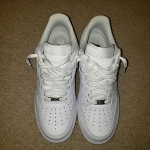 Air Force 1's (AF1's) AUTHENTIC